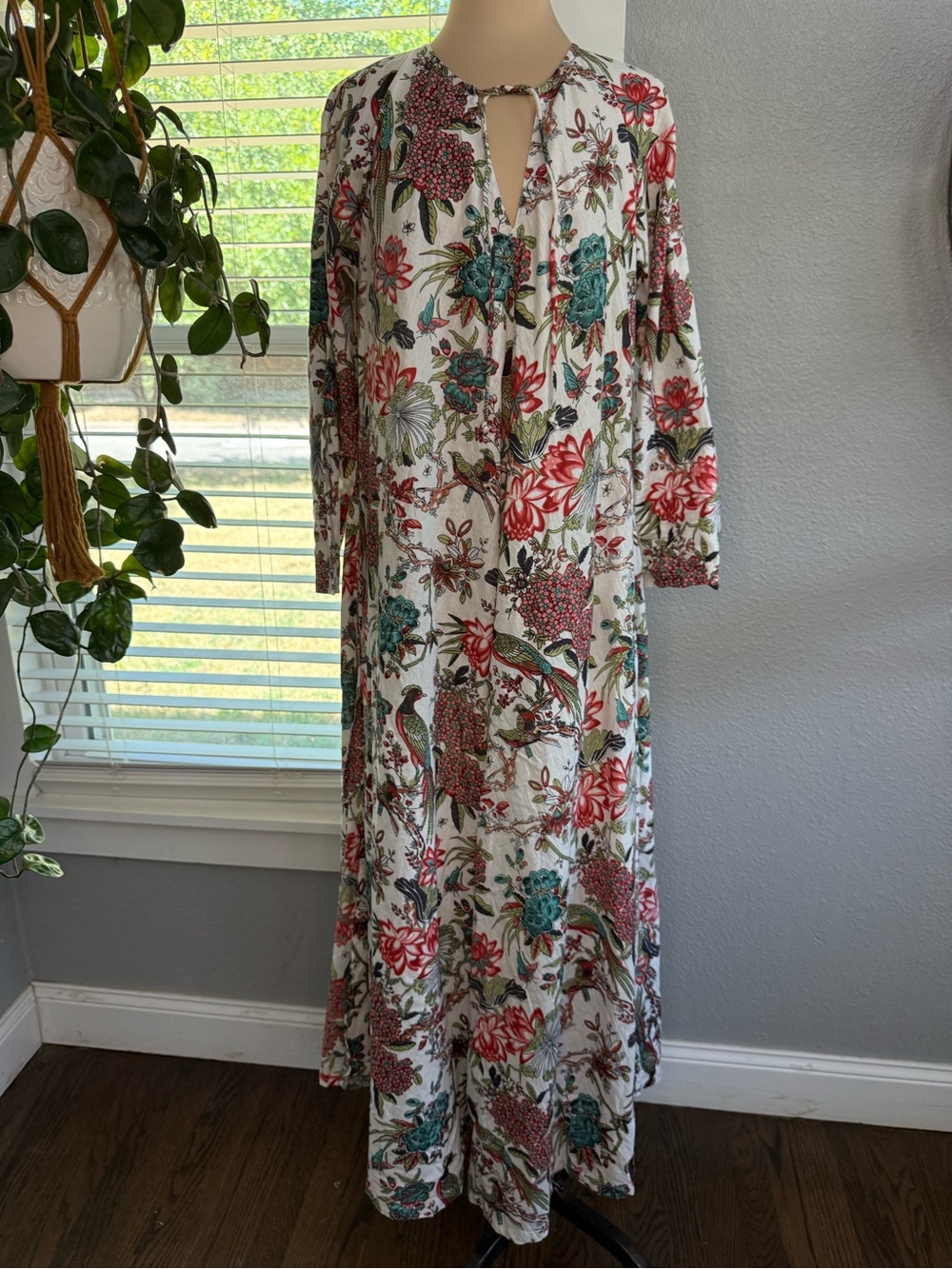Jayshree Dalal Kaftan/Maxi Dress Size Large